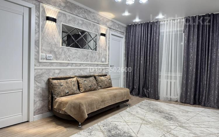 3-бөлмелі пәтер · 58 м² · 1/5 қабат, Сабитова 23, бағасы: 250 000 ₸ в Балхаше — фото 2