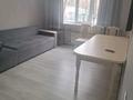 3-комнатная квартира · 70 м² · 2/5 этаж, мкр Аксай-2 за 350 000 ₸ в Алматы, Ауэзовский р-н — фото 2