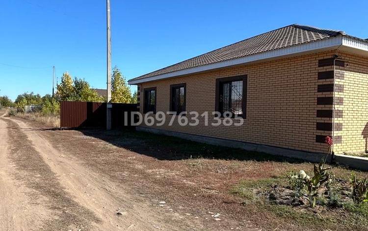 Жеке үй · 4 бөлме · 163 м² · 8 жүзд., Дружба, бағасы: 35 млн ₸ в Уральске — фото 7