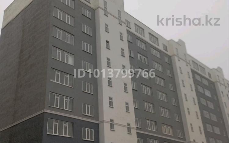 3-бөлмелі пәтер · 80.8 м² · 5/9 қабат, Айгүл ш/а, Астана — Гипермаркет Дина, бағасы: 21.1 млн ₸ в Уральске, мкр Айгуль — фото 2