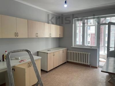1-бөлмелі пәтер · 51.7 м² · 6/13 қабат, Мукан Тулебаев 5, бағасы: 23.5 млн ₸ в Астане, Алматы р-н