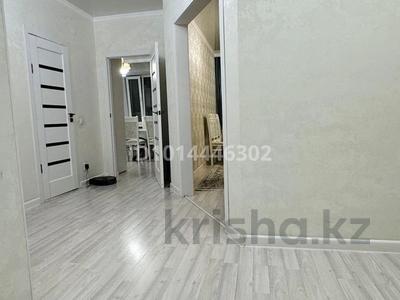 3-комнатная квартира · 82 м² · 5/5 этаж, мкр. Алтын орда, Молдагулова 57д — Гипер Дина за 32.5 млн ₸ в Актобе