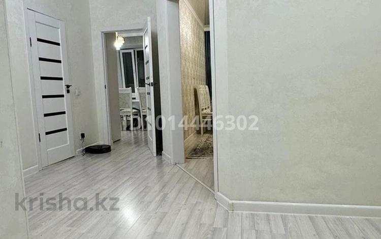 3-комнатная квартира · 82 м² · 5/5 этаж, мкр. Алтын орда, Молдагулова 57д — Гипер Дина за 32.5 млн ₸ в Актобе — фото 2