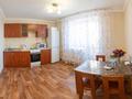 2-бөлмелі пәтер, 75 м², 3/10 қабат тәулігіне, Ткачева 10, бағасы: 15 000 〒 в Павлодаре — фото 13