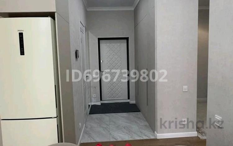 2-бөлмелі пәтер, 42 м², 3 қабат тәулік бойы, Тұран 44Б, бағасы: 16 000 〒 в Астане, Есильский р-н — фото 4