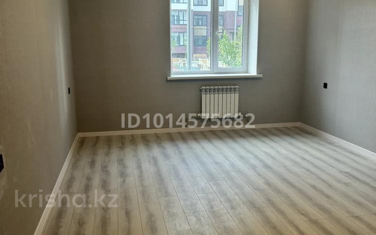 3-комнатная квартира · 80 м² · 1/5 этаж, мкр Акжайык — Сырым батыра за 200 000 ₸ в Шымкенте, Абайский р-н — фото 2