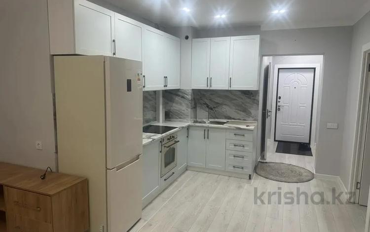 2-бөлмелі пәтер · 45.6 м² · 7/9 қабат, Ақсай-5 ш/а., мкр Аксай, Б. Момышулы 25, бағасы: 32.5 млн ₸ в Алматы, Ауэзовский р-н — фото 2