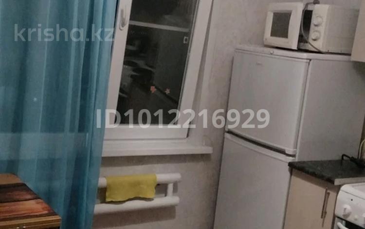 1-бөлмелі пәтер · 34 м² · 5/5 қабат, ул. Машиностроителей 6, бағасы: 60 000 ₸ в Усть-Каменогорске, Ульбинский — фото 2