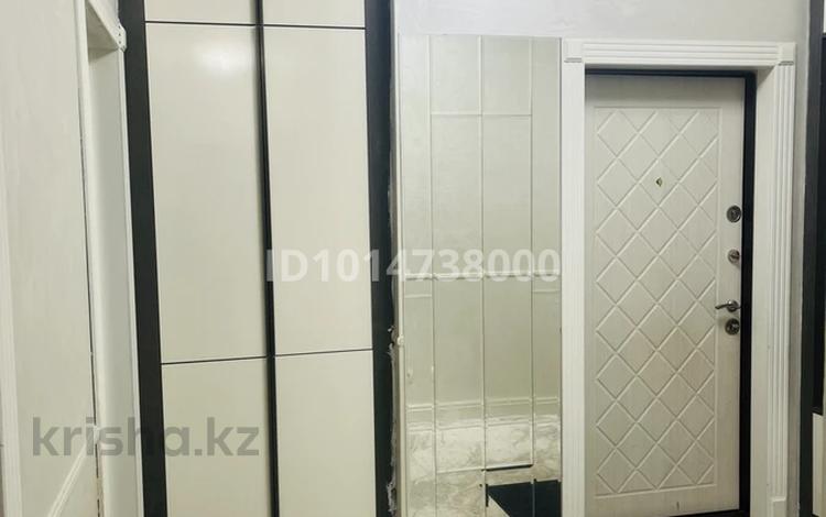 3-бөлмелі пәтер · 82.2 м² · 6/10 қабат, Куаныша Толеметова 50/13, бағасы: 37 млн ₸ в Шымкенте, Абайский р-н — фото 2