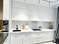 2-комнатная квартира · 62 м² · 12/15 этаж, Райымбека 210 за 58 млн ₸ в Алматы, Алмалинский р-н — фото 8
