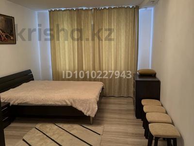 2-комнатная квартира · 54 м² · 1/9 этаж, 5 мик 22 за 250 000 〒 в Аксае