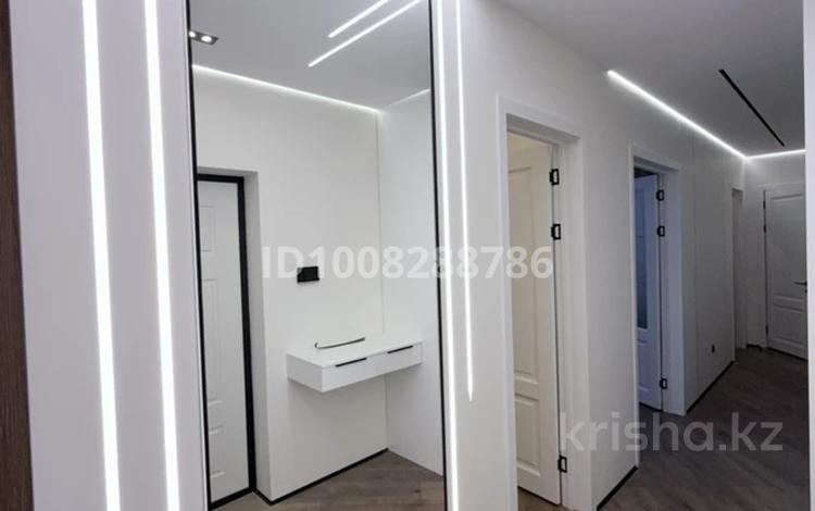 2-бөлмелі пәтер · 78 м² · 11/12 қабат, мкр Нурсат, Аргынбекова 18Б — Шаяхметова-Аргынбекова, бағасы: 68 млн ₸ в Шымкенте, Каратауский р-н — фото 2