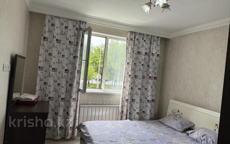 2-бөлмелі пәтер · 60 м² · 2/12 қабат, мкр Акбулак, Байтерекова 47, бағасы: 17 000 ₸ в Алматы, Алатауский р-н — фото 2