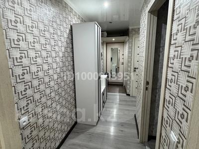 Пәтерлер в Акмолинской обл.: 3-бөлмелі пәтер · 59 м² · 4/5 қабат, Юбилейный 37 — Магазин АзиЯ, бағасы: 16.5 млн 〒 3-бөлмелі пәтер · 59 м² · 4/5 қабат, Юбилейный 37 — Магазин АзиЯ, бағасы: 16.5 млн 〒 в Кокшетау