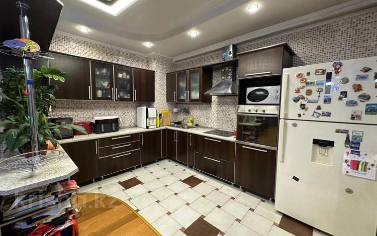 3-бөлмелі пәтер · 98.3 м² · 8/25 қабат, Абиша Кекилбайулы, бағасы: 79 млн ₸ в Алматы, Бостандыкский р-н — фото 3