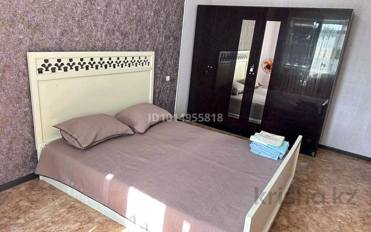 2-комнатная квартира · 44 м² · 5/5 этаж, мкр 5, Есет батыра 107 за 15 000 ₸ в Актобе — фото 2