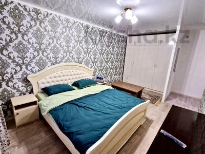 1-бөлмелі пәтер, 36 м², 5/5 қабат тәулігіне, 2мкр 26, бағасы: 9 000 〒 в Таразе