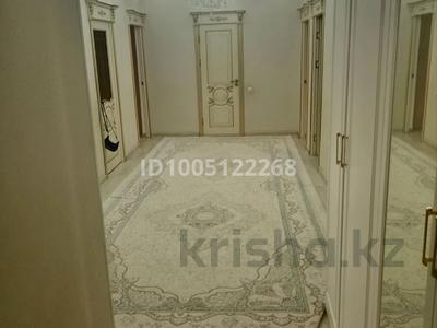 4-бөлмелі пәтер · 140 м² · 7/10 қабат, 16-й мкр 92 — Байтерек, бағасы: 51 млн ₸ в Актау