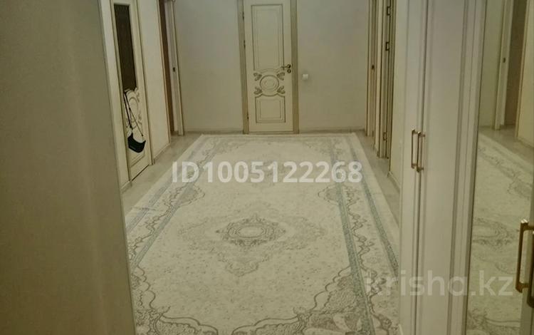 4-бөлмелі пәтер · 140 м² · 7/10 қабат, 16-й мкр 92 — Байтерек, бағасы: 51 млн ₸ в Актау — фото 2