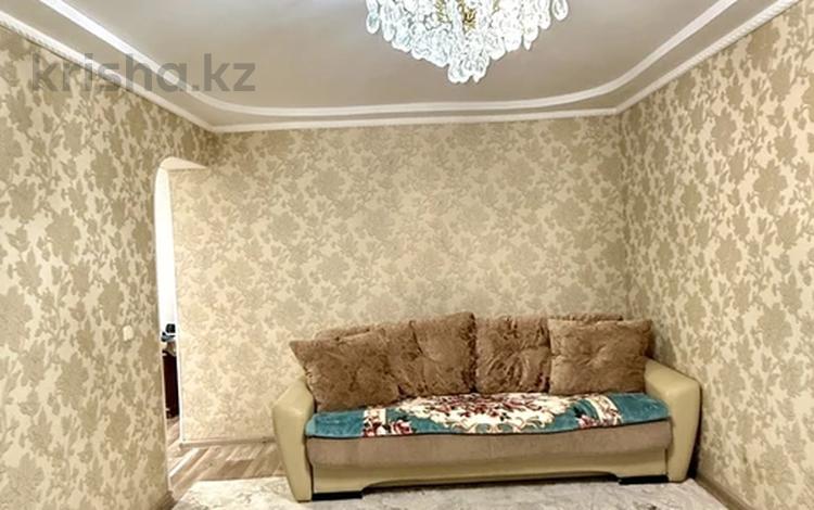 3-комнатная квартира · 61.6 м² · 5/5 этаж, Кердери за 17 млн ₸ в Уральске, мкр Школьник — фото 2