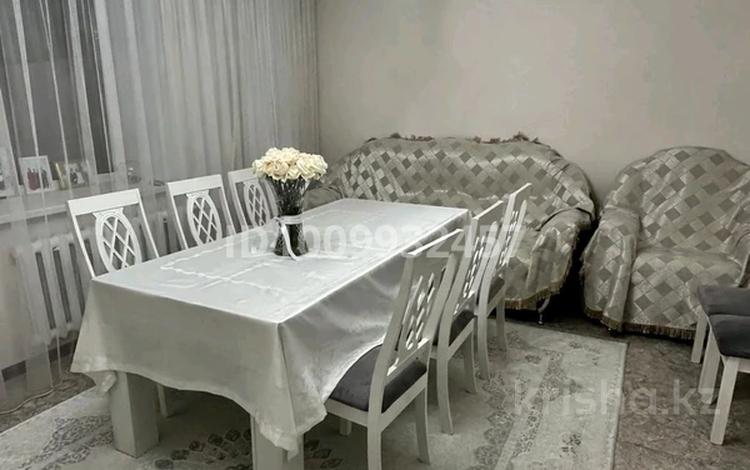 3-бөлмелі пәтер · 100 м² · 9/10 қабат, Докучаева 34 б, бағасы: 35 млн ₸ в Семее — фото 2