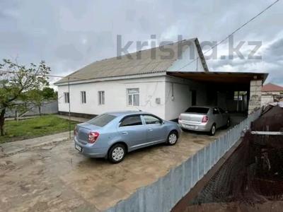 Отдельный дом · 6 комнат · 115 м² · 8 сот., Чолдала ул Жузимдик за 14 млн ₸ в Таразе