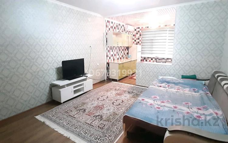 1-комнатная квартира · 52 м² · 1/9 этаж, мкр Нурсат 2 — Шаяхметова за 11 000 ₸ в Шымкенте, Каратауский р-н — фото 2