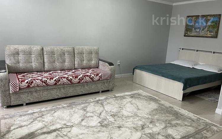 1-комнатная квартира · 45 м² · 3/16 этаж, Дулатова 145 — Пересечение Шакарима. рядом ресторан Эльдорадо за 13 000 ₸ в Семее — фото 15