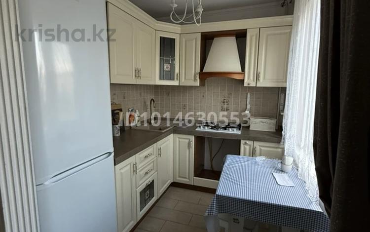 2-комнатная квартира · 50 м² · 4/5 этаж, авангар 4 8 за 18 млн ₸ в Атырау, мкр Авангард-4 — фото 2