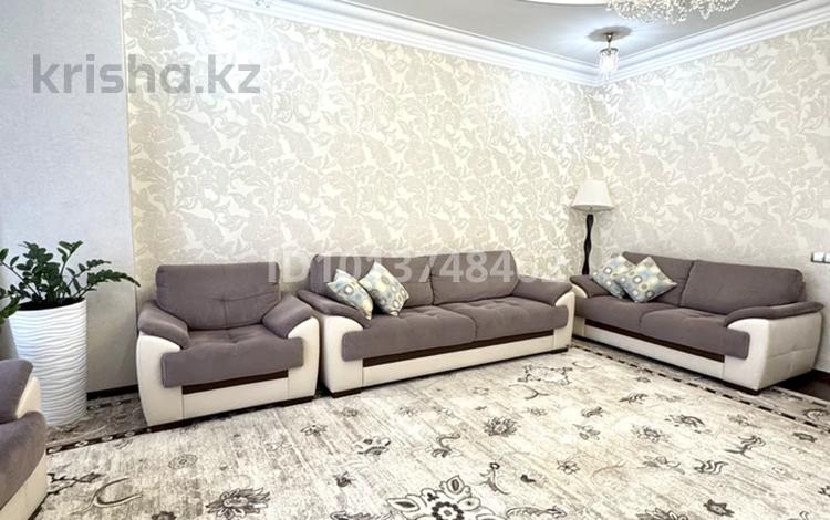 4-комнатная квартира · 134 м² · 8/9 этаж, Кумисбекова 12/2 — Сейфулина кумисбекова за 72 млн ₸ в Астане, Сарыарка р-н — фото 2