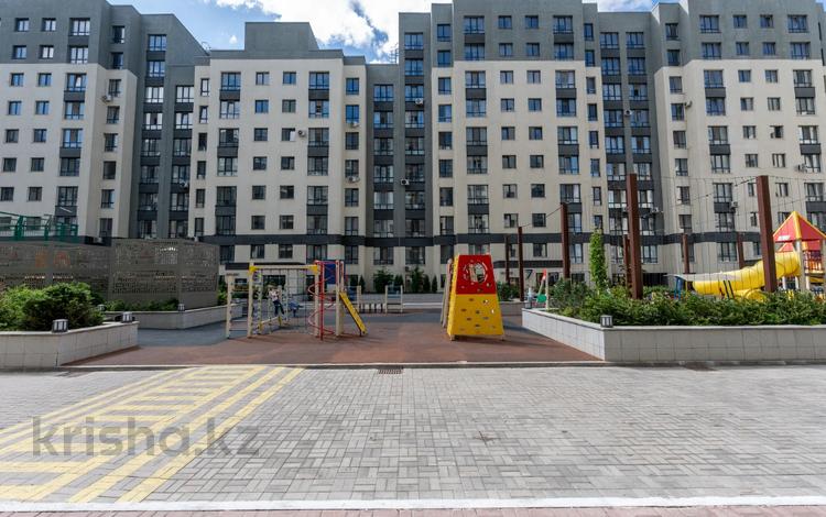 3-комнатная квартира · 90.6 м² · 3/10 этаж, Мангилик Ел 40 за 71 млн 〒 в Астане, Есильский р-н — фото 2