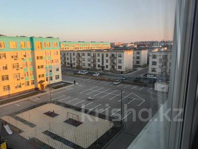 1-комнатная квартира · 45 м² · 1/5 этаж, мкрн Самал 15 за 21 млн 〒 в Атырау