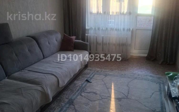 2-бөлмелі пәтер · 46 м² · 4/5 қабат, Шешембекова 13б, бағасы: 15 млн ₸ в Экибастузе — фото 2
