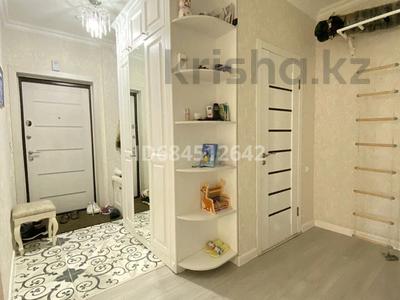 2-комнатная квартира · 78 м² · 11/13 этаж, Е-11 ул 6/1 — Ә.Нұршайқов 6/1 за 35 млн 〒 в Астане, Есильский р-н