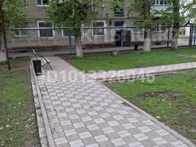 2-бөлмелі пәтер · 43.2 м² · 1/3 қабат, Сакен Сейфуллина 4/1, бағасы: 13.2 млн ₸ в Уральске