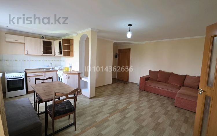 2-бөлмелі пәтер · 42.8 м² · 5/5 қабат, Абдирова 48/2, бағасы: 14.5 млн ₸ в Караганде, Казыбек би р-н — фото 2