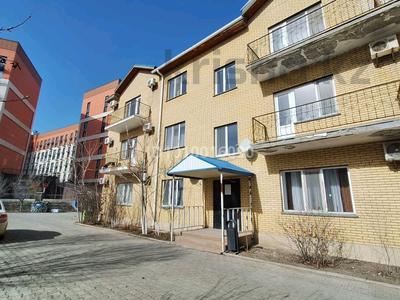 2-комнатная квартира · 56.7 м² · 2/3 этаж, мкр Нурсая, Әбірқайыр Хан 17А за 280 000 〒 в Атырау