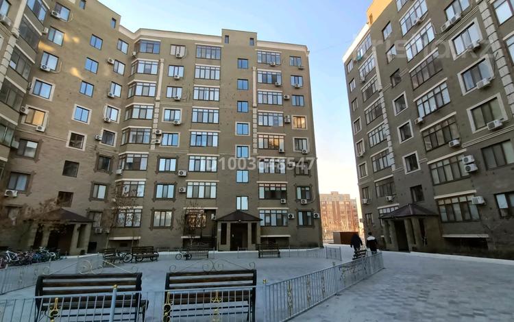 3-комнатная квартира · 110 м² · 2 этаж, мкр Нурсая, Габдиева 47А за 47 млн ₸ в Атырау — фото 2