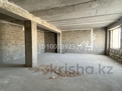 2-бөлмелі пәтер · 97 м² · 6/13 қабат, 16-й мкр 85, бағасы: 32 млн ₸ в Актау