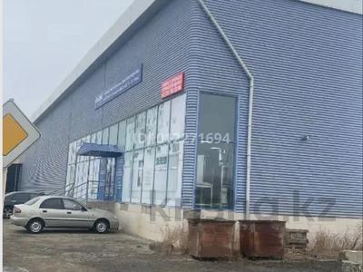 Өнеркәсіптік база · 710 сотық, мкр Центральный 8в, бағасы: 330 млн 〒 в Атырау