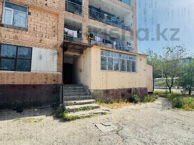 Продажа квартир в Жамбылской обл.: 3-комнатная квартира · 79.1 м² · 1/4 этаж, Аскарова 278 за 15 млн 〒 3-комнатная квартира · 79.1 м² · 1/4 этаж, Аскарова 278 за 15 млн 〒 в Таразе