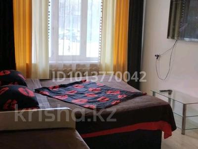 2-комнатная квартира · 42 м² · 1/5 этаж, Привокзальный — Возле арбата за 1 500 ₸ в Атырау, мкр Привокзальный-5