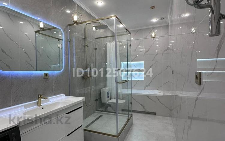 4-бөлмелі пәтер · 130 м² · 8/10 қабат, К. Сатпаева 24 — Момышұлы Сатбаева, бағасы: 90 млн ₸ в Астане, Алматы р-н — фото 2
