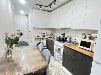 4-комнатная квартира · 65 м² · 2/5 этаж, 40 лет Победы 65 — Рядом с сэс за 17 млн 〒 в Шахтинске