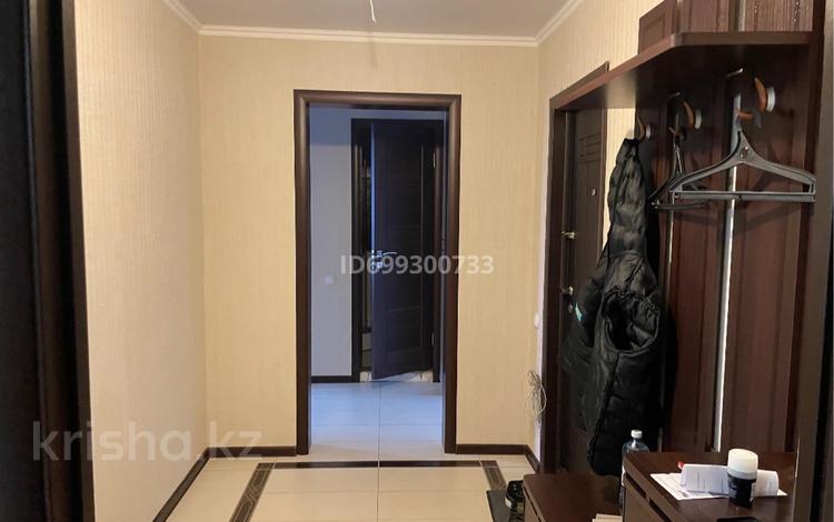 2-комнатная квартира · 53.5 м² · 8/9 этаж, 8-й микрорайон, Дом 15 за 23.5 млн 〒 в Костанае — фото 2