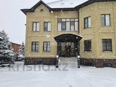 Офисы, склады, медцентры и аптеки, образование · 980 м² за 380 млн ₸ в Актобе