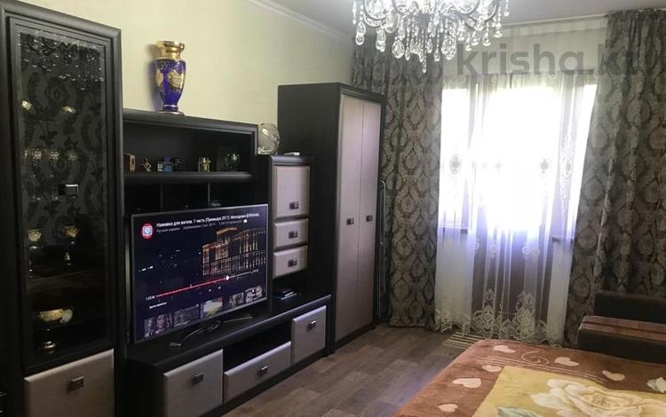 2-комнатная квартира · 43 м² · 3/4 этаж, Валиханова 23 — Срочная продажа!!! за 29 млн ₸ в Алматы, Медеуский р-н — фото 6