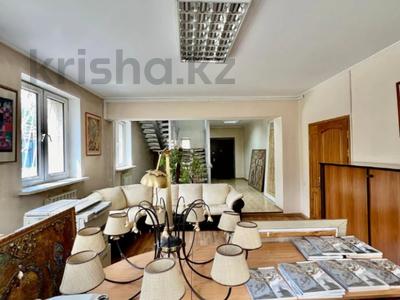 Отдельный дом · 7 комнат · 800.9 м² · 15.27 сот., мкр Хан Тенгри 18 за 400 млн 〒 в Алматы, Бостандыкский р-н