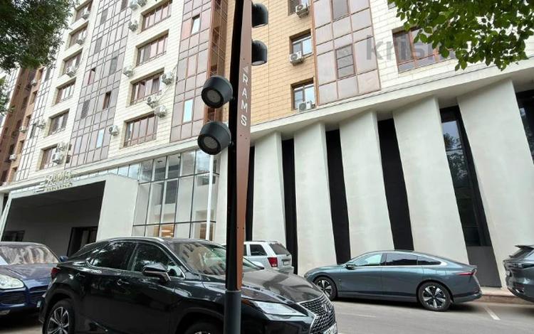 2-бөлмелі пәтер · 98 м² · 8/10 қабат, мкр Коктем-1, Тимирязева, бағасы: 83 млн ₸ в Алматы, Бостандыкский р-н — фото 2