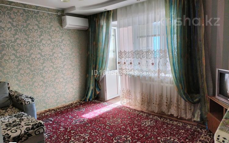 1-бөлмелі пәтер · 34 м² · 2/5 қабат, Назарбаев 242 — Памятника Маметова, бағасы: 8 000 ₸ в Уральске — фото 2